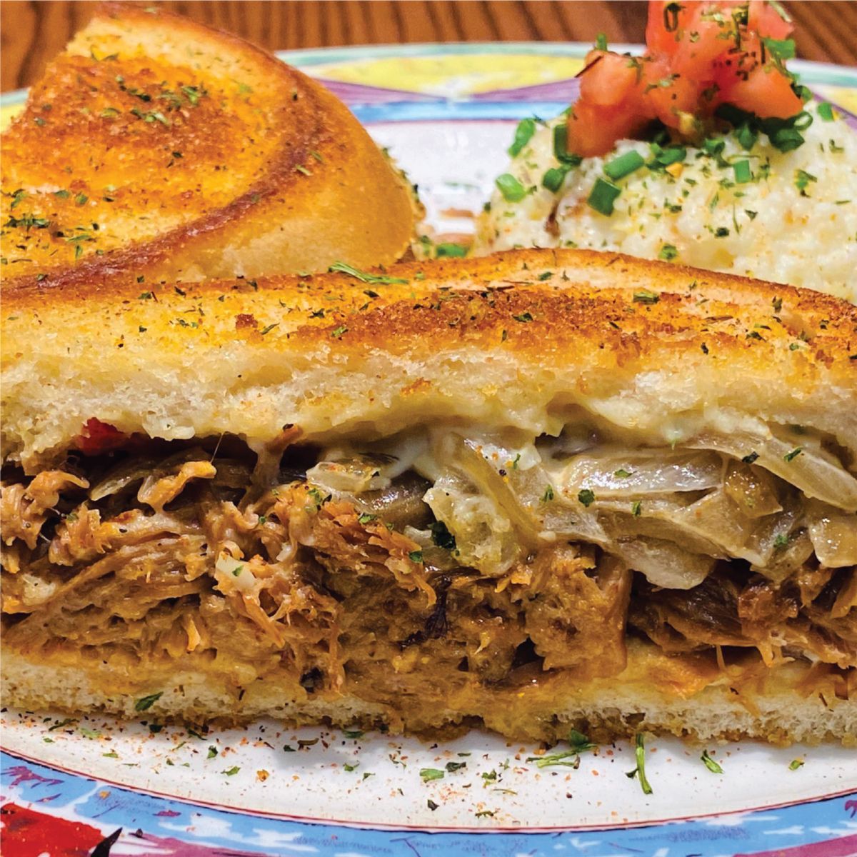 PRATT STREET PULLED PORK BBQ GRILLED CHEESE 