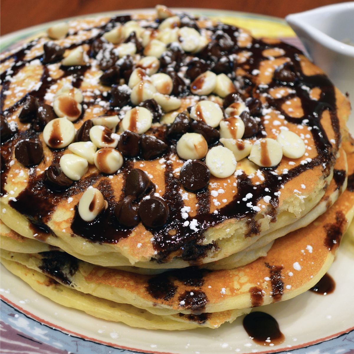 CHOCOLATE & WHITE CHOCOLATE CHIP
