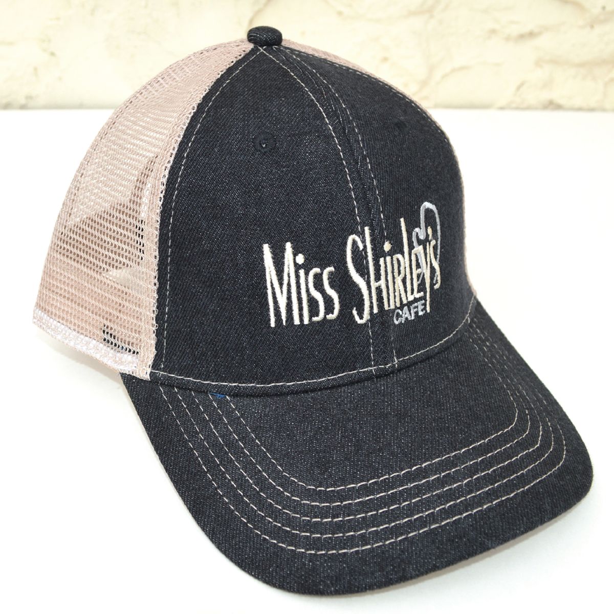 RETRO TRUCKER HAT